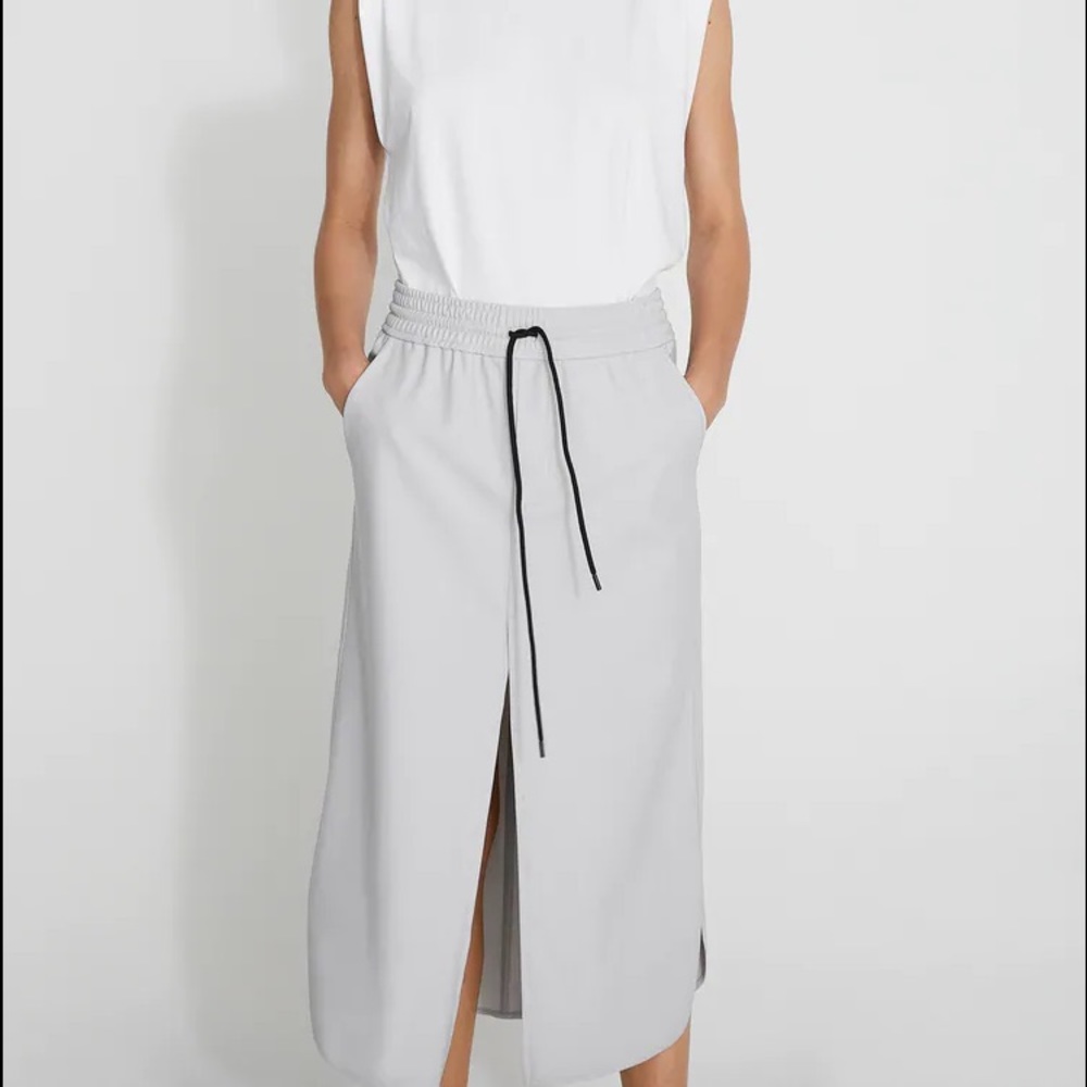 Zara TECHNICAL MIDI SKIRT w/ FRONT SLIT FRONT NEW - Picture 2 of 8